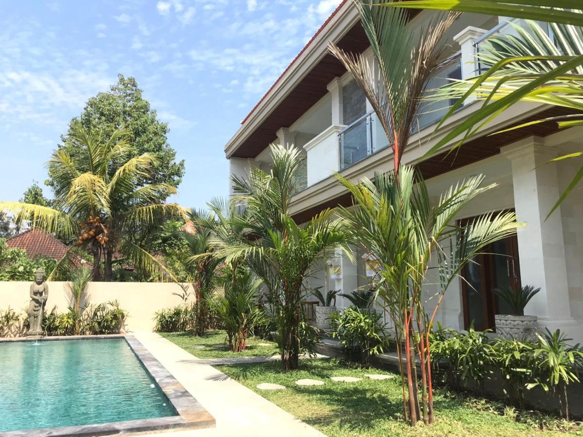 Londo House Hotel Ubud  Exterior photo