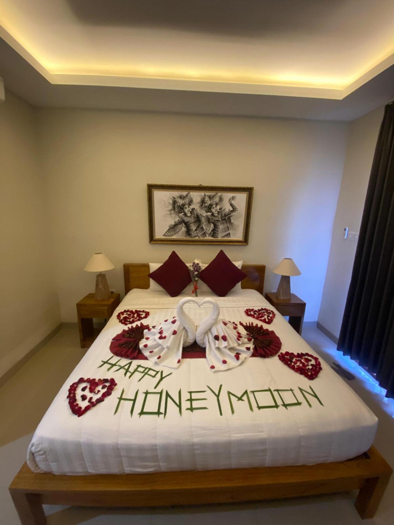 Londo House Hotel Ubud  Exterior photo